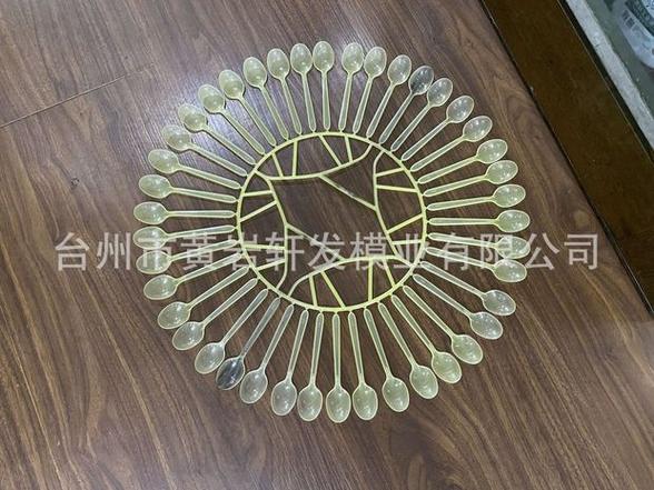 塑胶餐具注塑模具的精细化制造 打造下一代刀叉勺的工业艺术